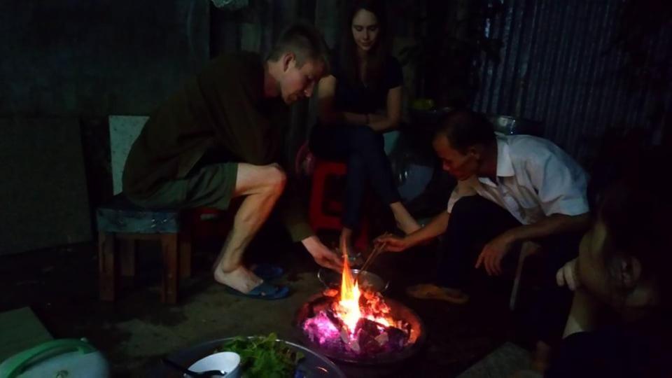 Happy Homestay Буонметхуот Экстерьер фото